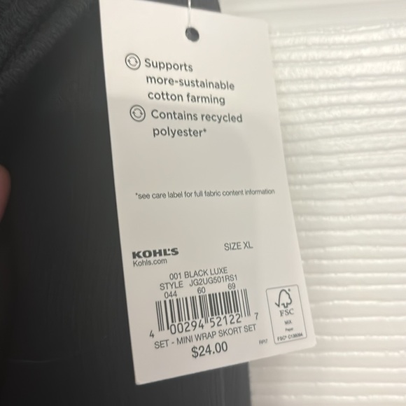 Black mini skort with tie on side - Picture 3 of 4